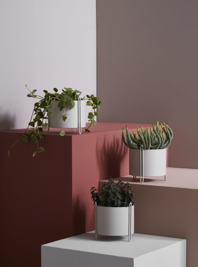 WOUD _ Pidestall flowerpot