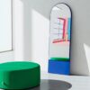 Miroirs design Friedrich 21 de OUT Berlin en vente chez Mise en Scène – formes graphiques et cadre en bois teinté