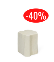 Table d’appoint Staffa Ivory de Fermliving en béton sculptural
