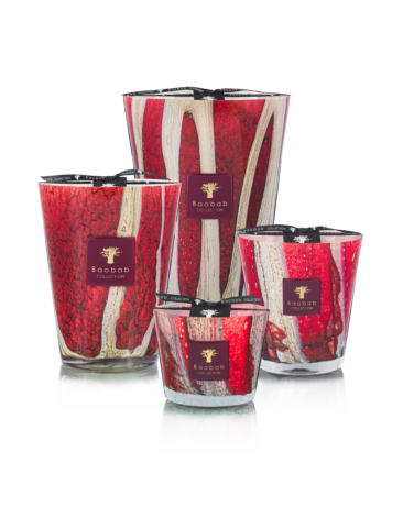 Bougie parfumée Risoud de Baobab Collection en verre rouge soufflé, hommage à la forêt du Risoud