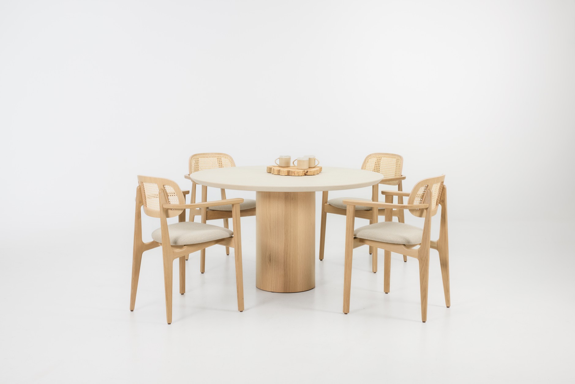 Table Foster Round - Image 2