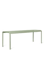 Banc Dapple Ferm Living en acier perforé pour extérieur